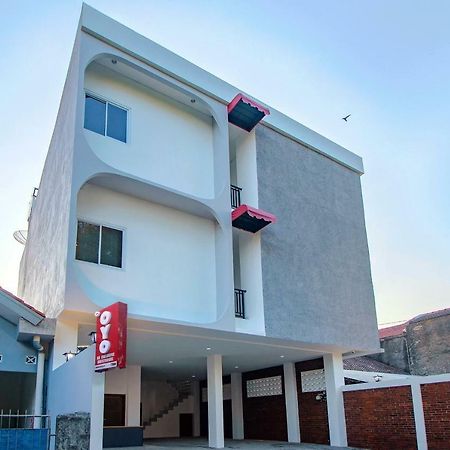 Super Oyo 13I9 88 Exclusive Guesthouse Kejayan Exterior photo