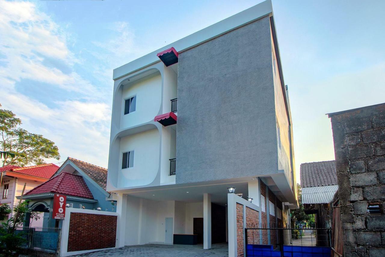 Super Oyo 13I9 88 Exclusive Guesthouse Kejayan Exterior photo