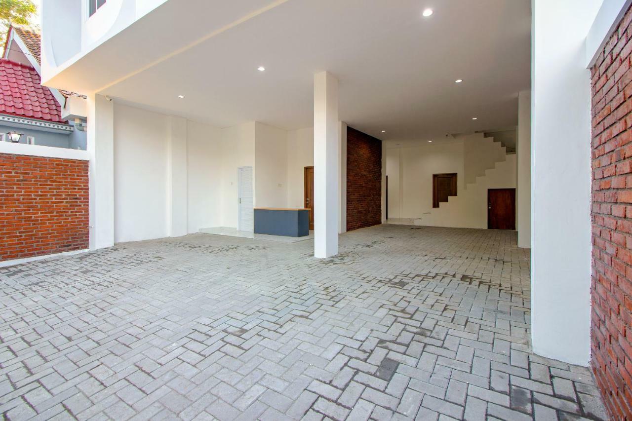 Super Oyo 13I9 88 Exclusive Guesthouse Kejayan Exterior photo